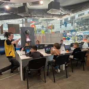 KIBERone стал официальным партнером Технопарка «Сколково» - КИБЕРшкола программирования для детей, компьютерные курсы для школьников, начинающих и подростков - KIBERone г. Косулино